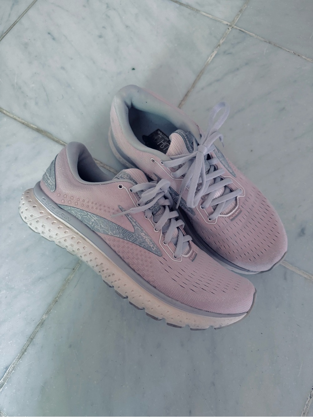 Brooks Glycerin 18